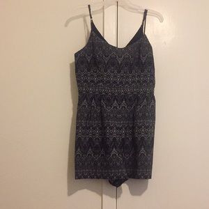 Romper, WITH POCKETS!! Wooo